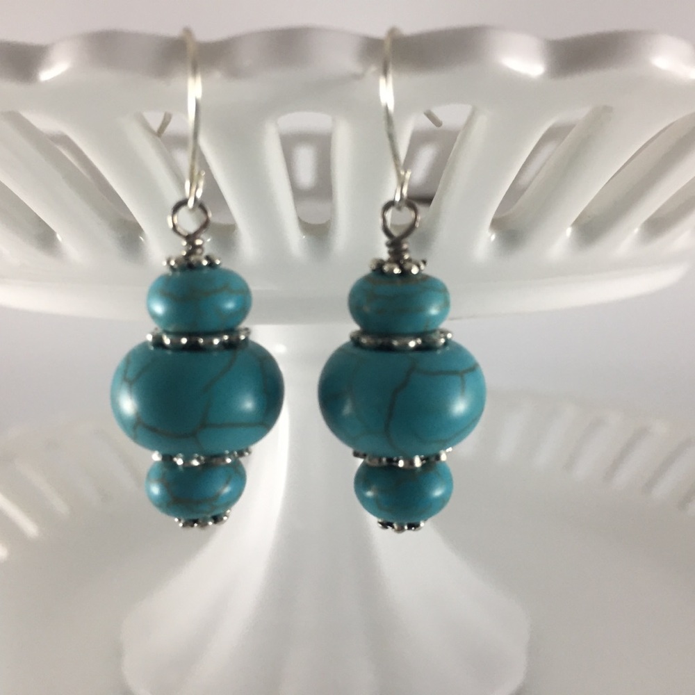 Handmade Earrings Unique Design Turquoise Blue Silver Plated Dangle New Beaded